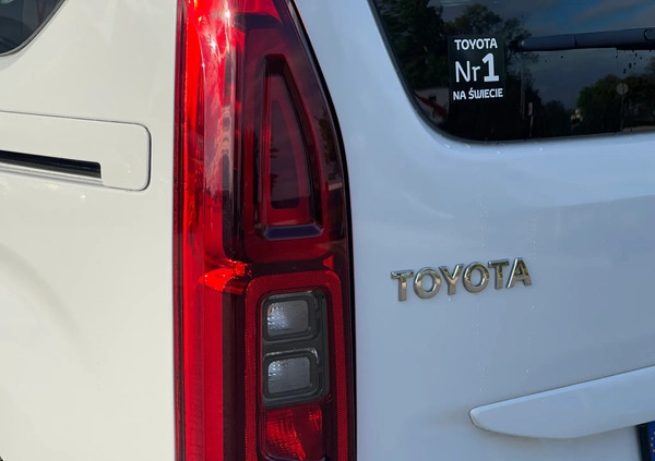 Toyota Proace City Verso cena 119500 przebieg: 10000, rok produkcji 2023 z Sztum małe 466